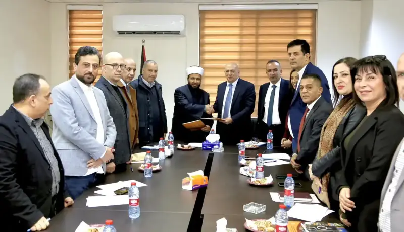 مذكرة تفاهم بين السياحة والأوقاف