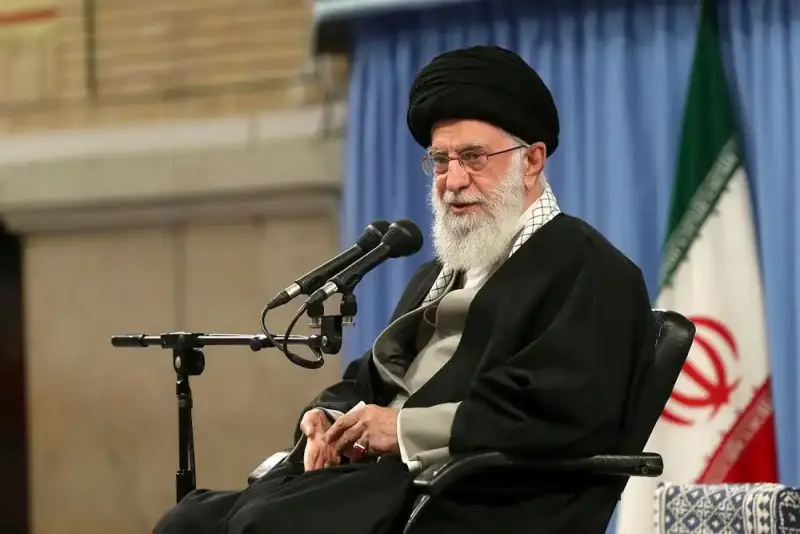 المرشد الأعلى الإيراني آية الله علي خامنئي