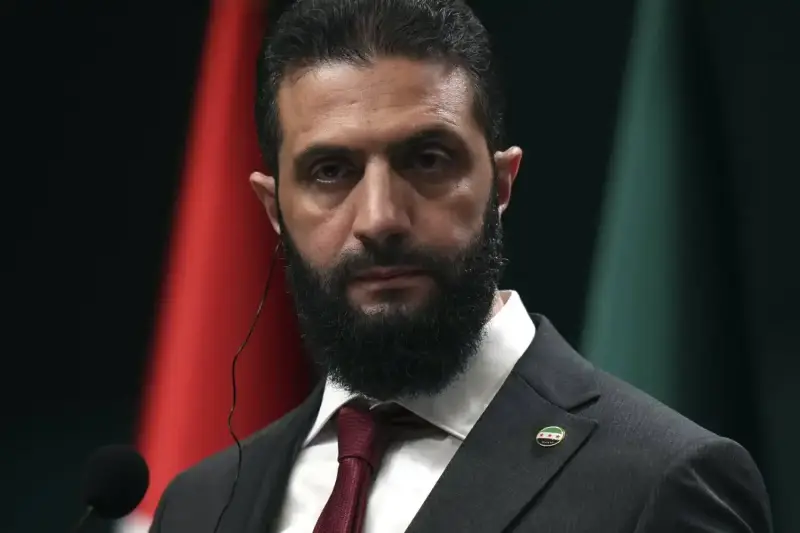 الرئيس السوري أحمد الشرع
