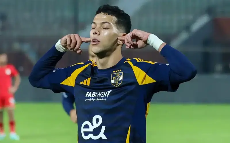 إمام عاشور هداف الدوري المصري
