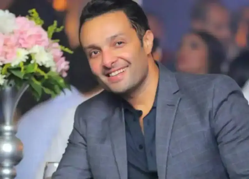 شقيق ياسمين عبد العزيز
