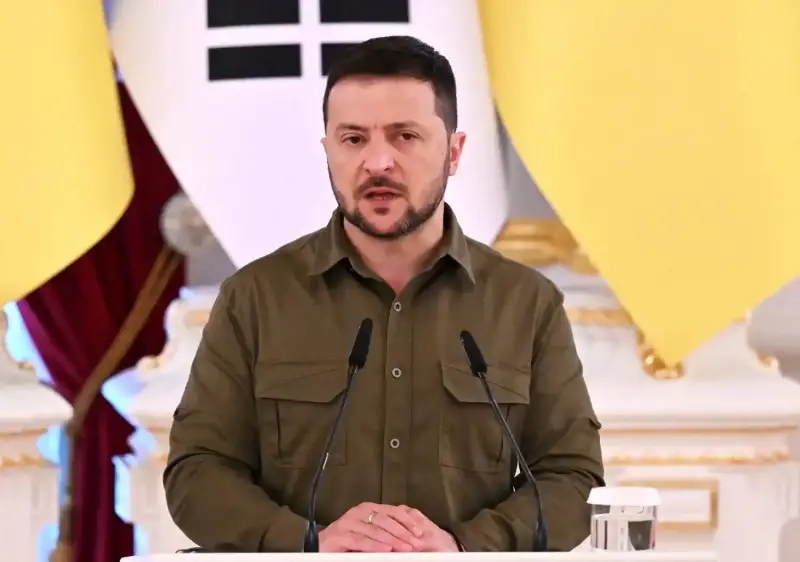 الرئيس الأوكراني فولوديمير زيلينسكي