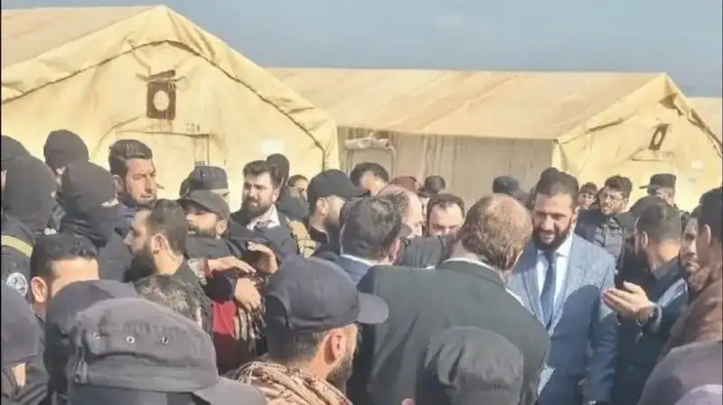 الشرع في إدلب