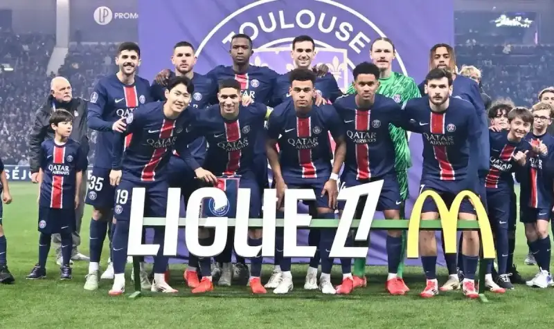 تولوز ضد بي اس جي
