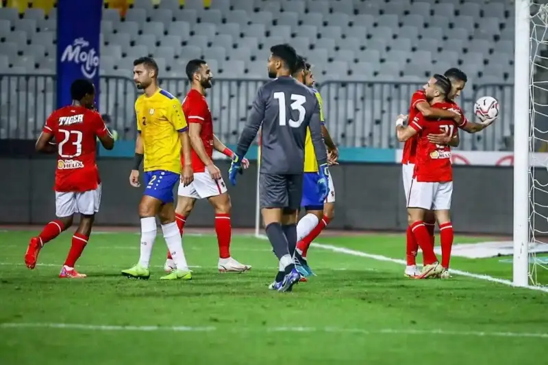 الأهلي ضد الإسماعيلي