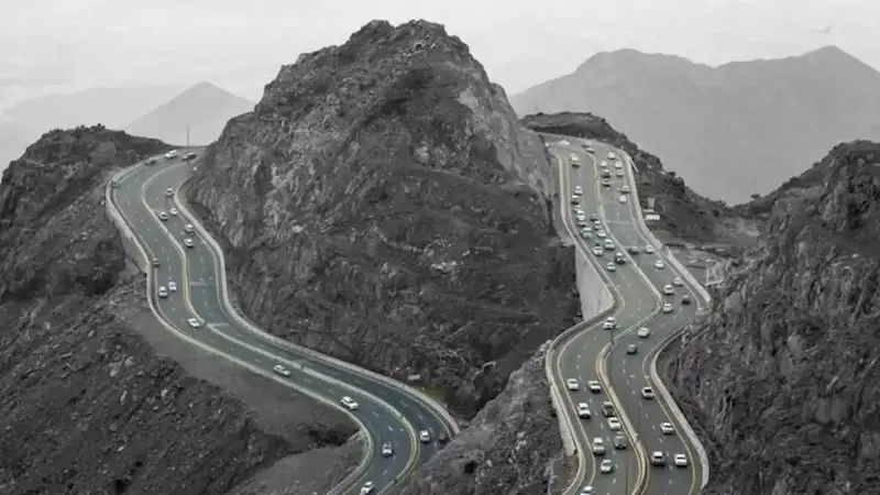 طريق الهدا بالسعودية