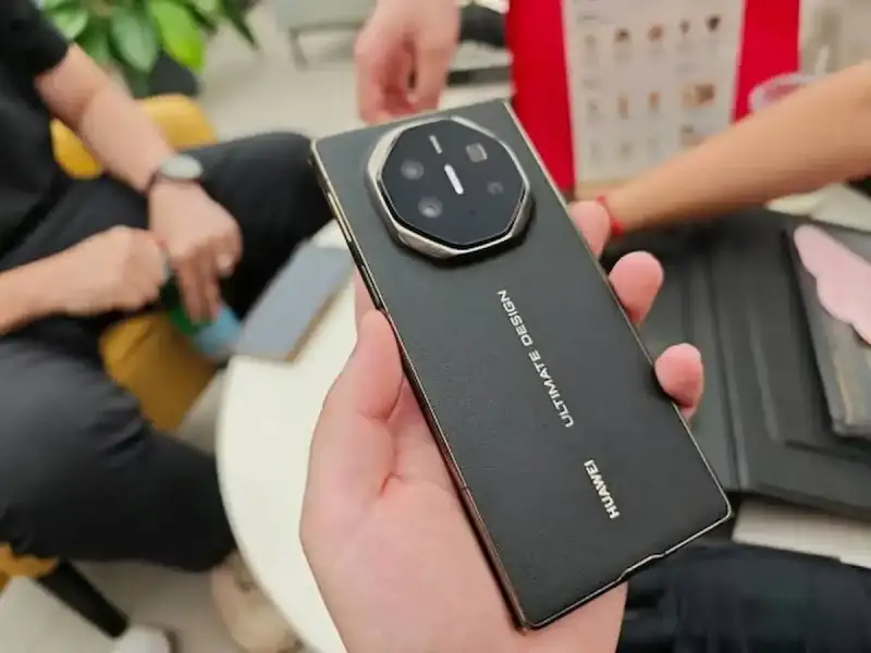 Huawei Mate XT
