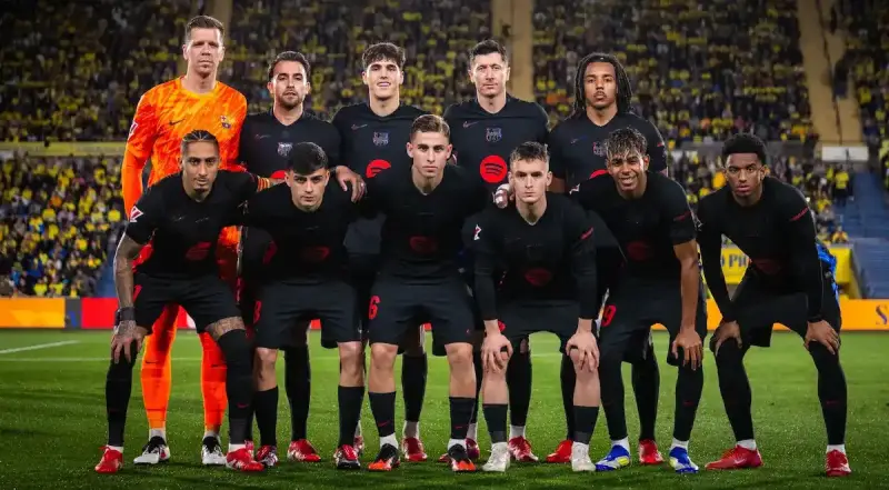 لاس بالماس ضد برشلونة
