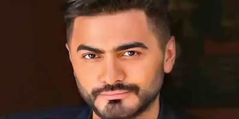 الفنان تامر حسني