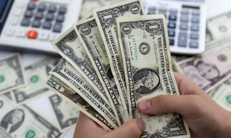 سعر صرف الدولار مقابل الجنيه المصري