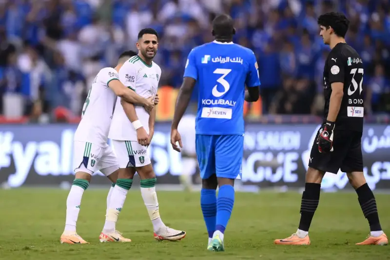 الهلال ضد الأهلي