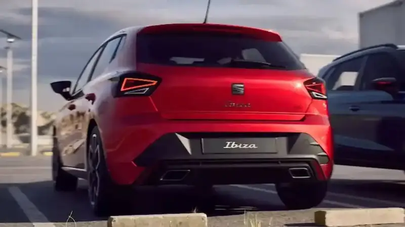 سيارة سيات إبيزا 2025