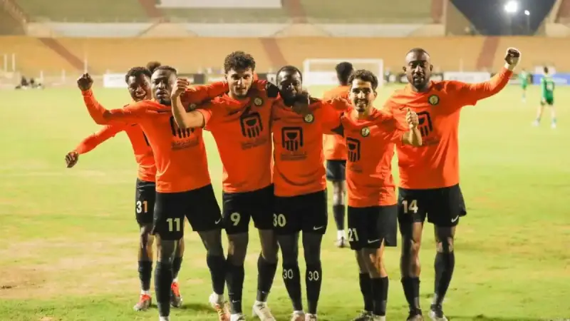 البنك الأهلي ضد حرس الحدود