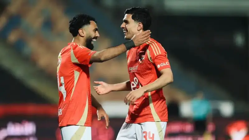 الأهلي ضد طلائع الجيش