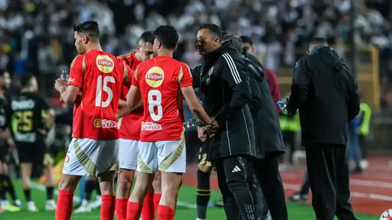 الأهلي ضد طلائع الجيش