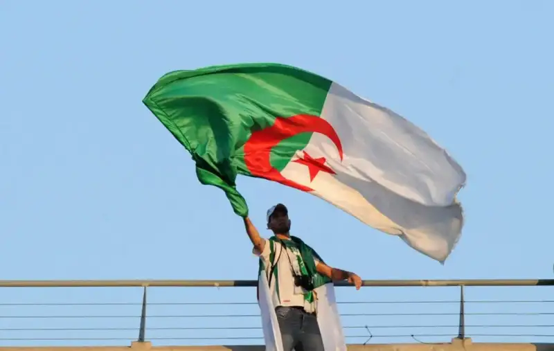 علم الجزائر