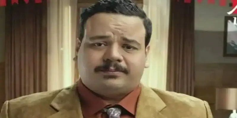 مصطفى غريب