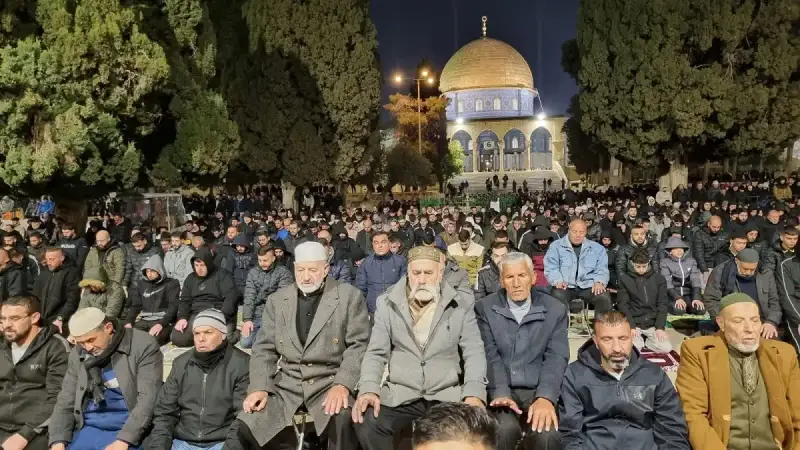 صلاة التراويح في المسجد الأقصى