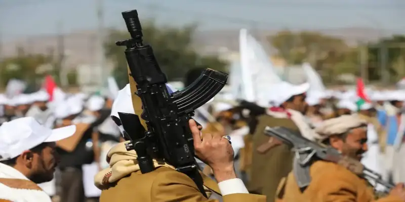 عناصر من جماعة الحوثي