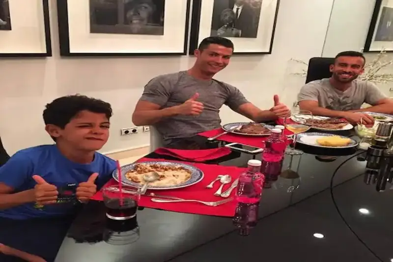 غلق مطعم كريستيانو رونالدو في مدريد