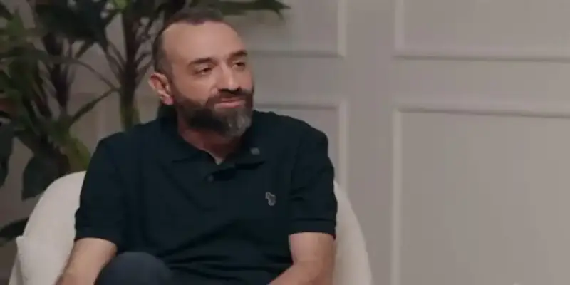 عمرو سلامة