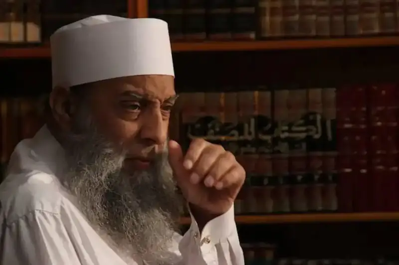 محمد الباز يثير الجدل حول وفاة أبو إسحاق الحويني