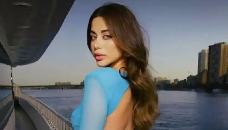 يارا السكري