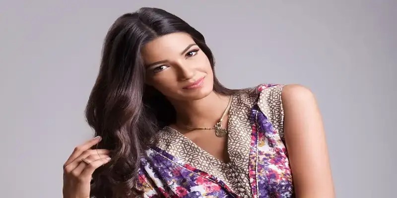 تارا عماد