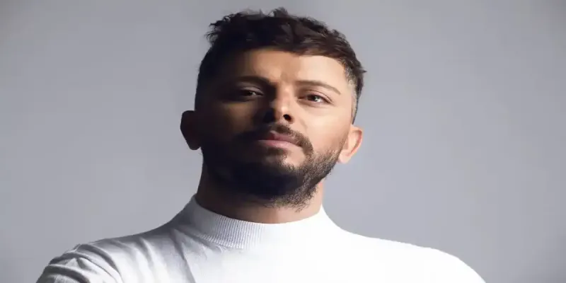 حاتم عمور