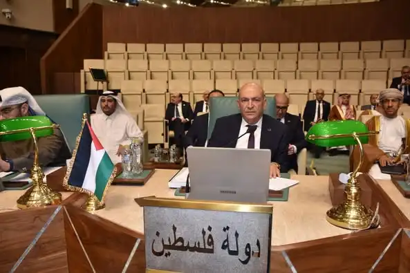 وزير السياحة والآثار