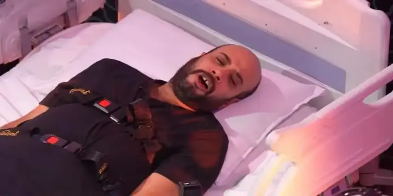 حاتم صلاح