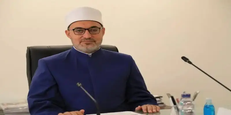 الدكتور نظير عياد