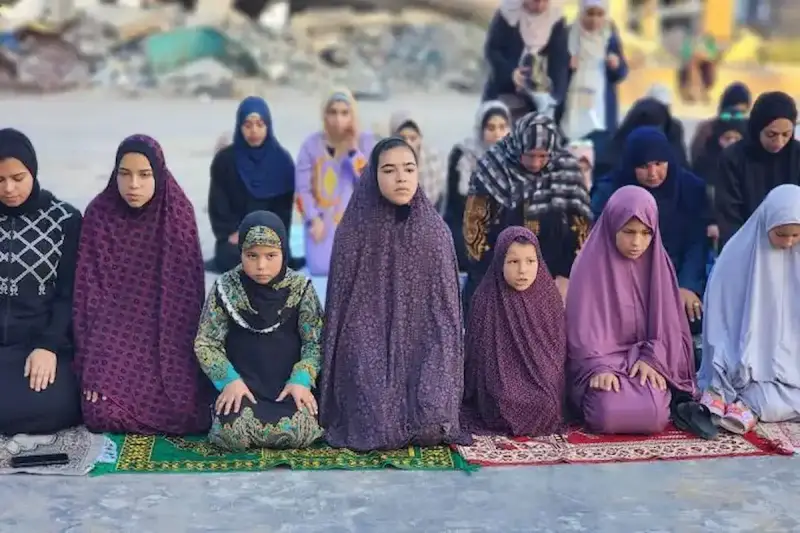 حكم اختلاط الجنسين في صلاة العيد 2025