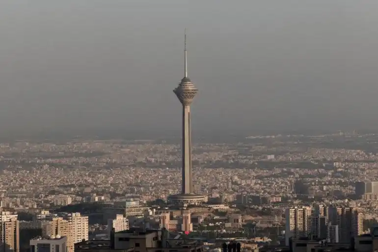 إيران