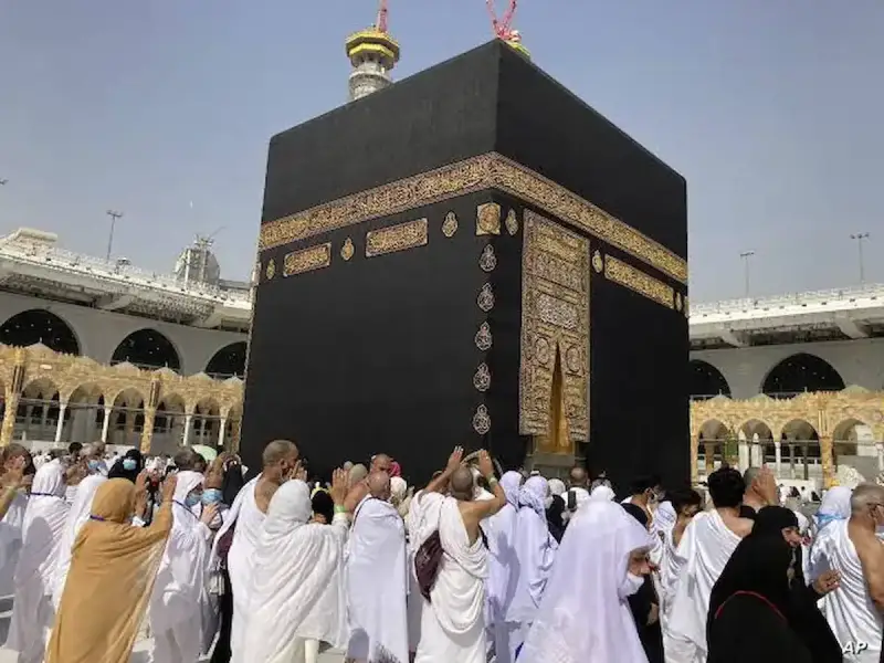 حقيقة توقف تأشيرات العمرة في مصر