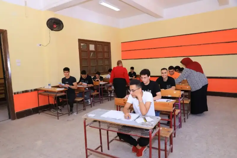توزيع أسئلة ودرجات امتحانات الثانوية العامة 2025