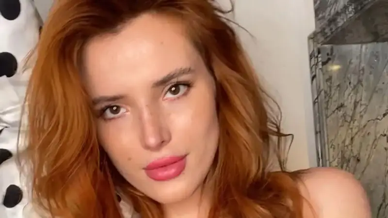 الممثلة الأمريكية بيلا ثورن