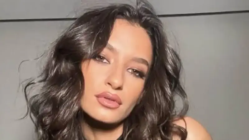 الفنانة المصرية أميرة أديب