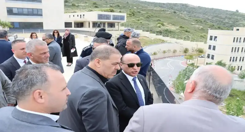 وزير النقل الفلسطيني في جامعة الزيتونة