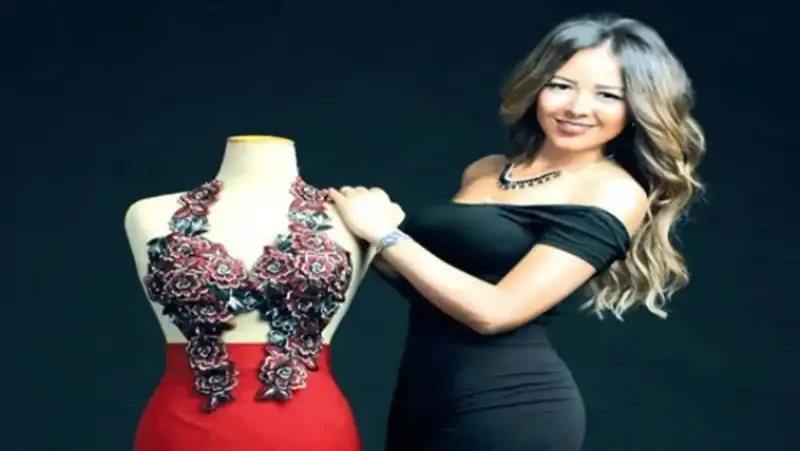 مصممة الأزياء المصرية فريدة تمرازا