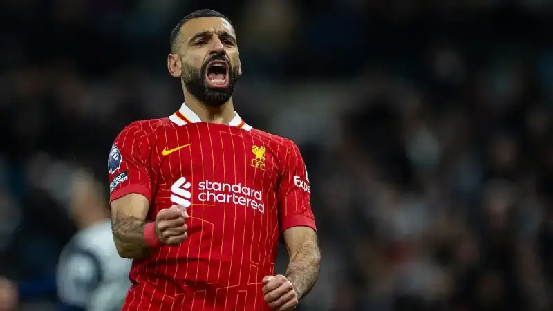 محمد صلاح لاعب ليفربول الإنجليزي