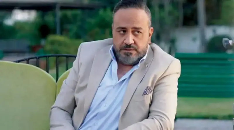 الفنان المصري خالد سرحان