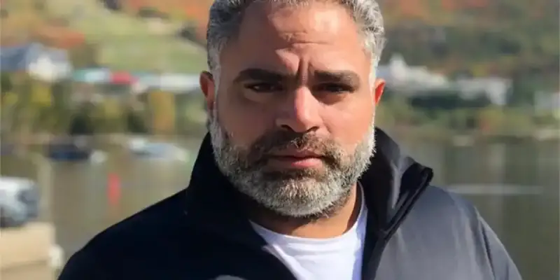 الفنان المصري محمد شاهين