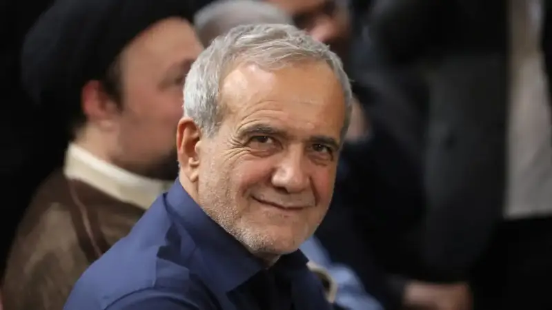 الرئيس الإيراني مسعود بزشكيان