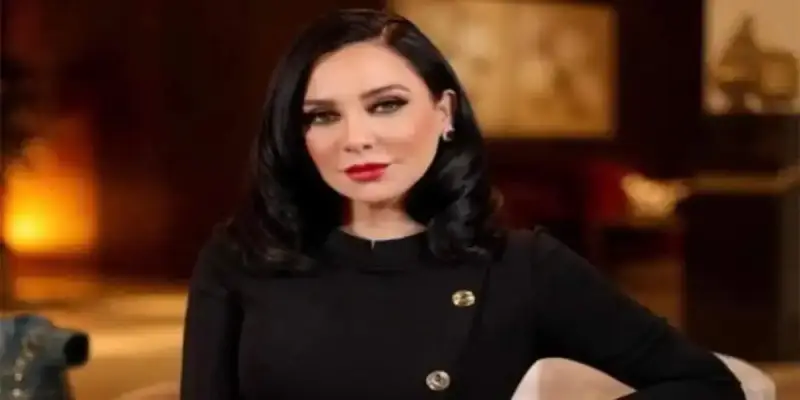 الفنانة السورية سلاف فواخرجي