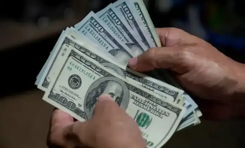 سعر صرف الدولار مقابل الجنيه اليوم