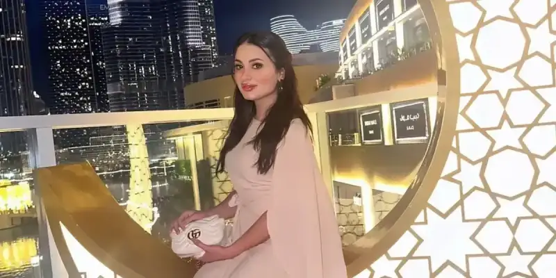 البلوجر الأردنية سارة عوادين