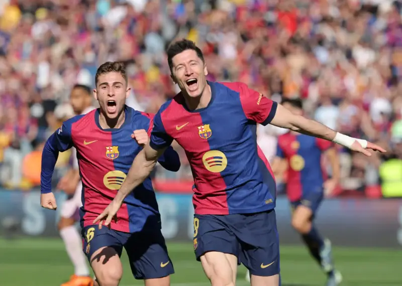 برشلونة