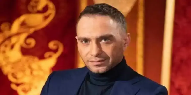 الفنان المصري حسام حبيب