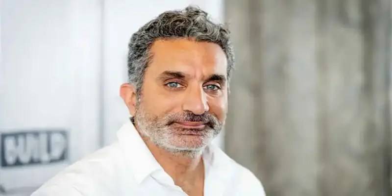 الإعلامي المصري باسم يوسف